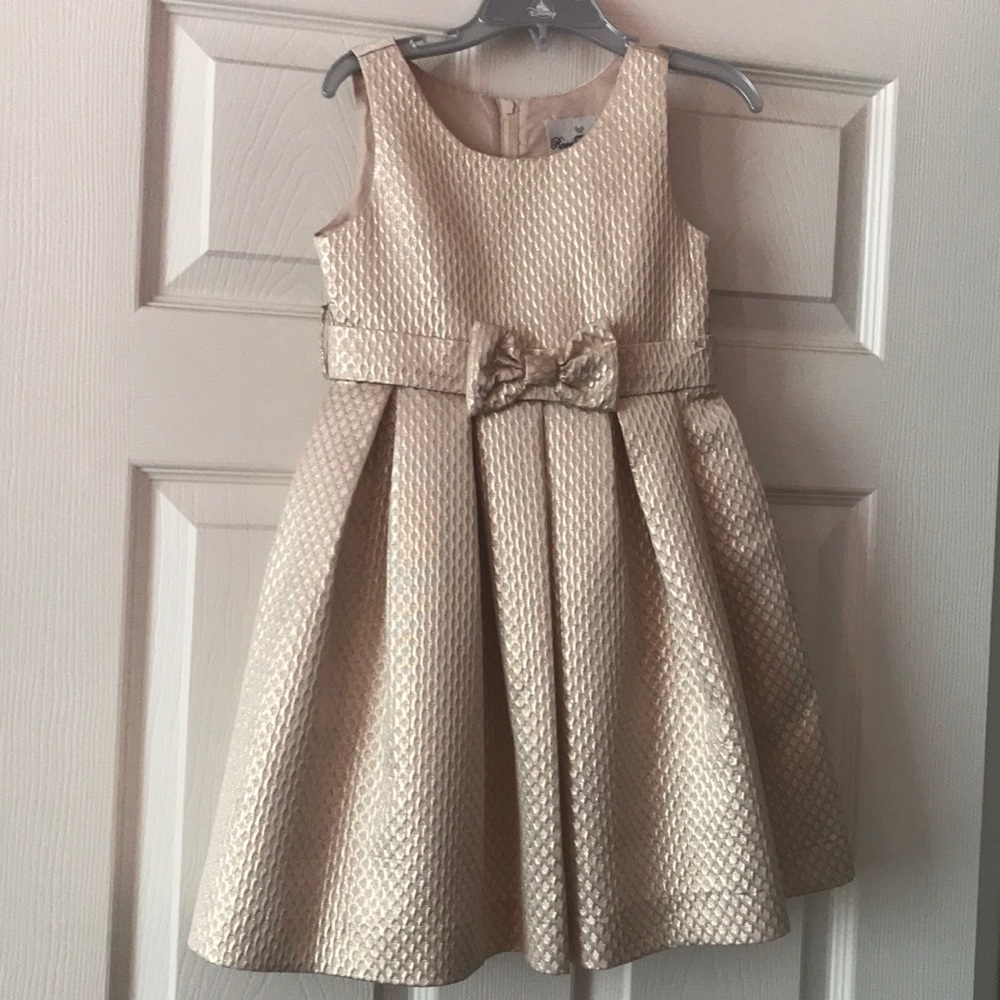 ❌❌SOLD❌❌ Rose gold Children’s Dress